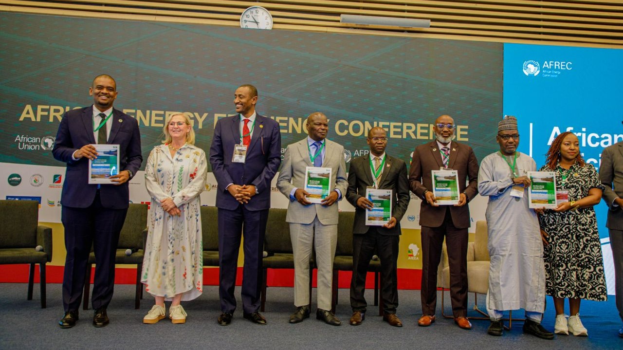 NDEJEMBI AZINDUA MKAKATI NA MPANGO KAZI...