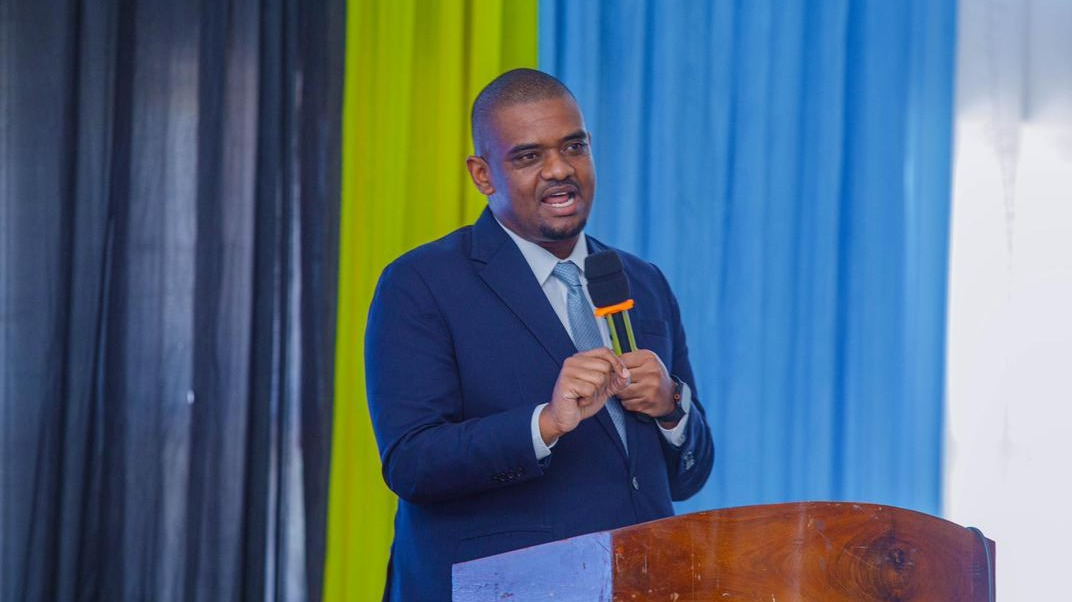 TRIL.1.5/- ZA UMEME VITONGOJINI: NDEJEMB...